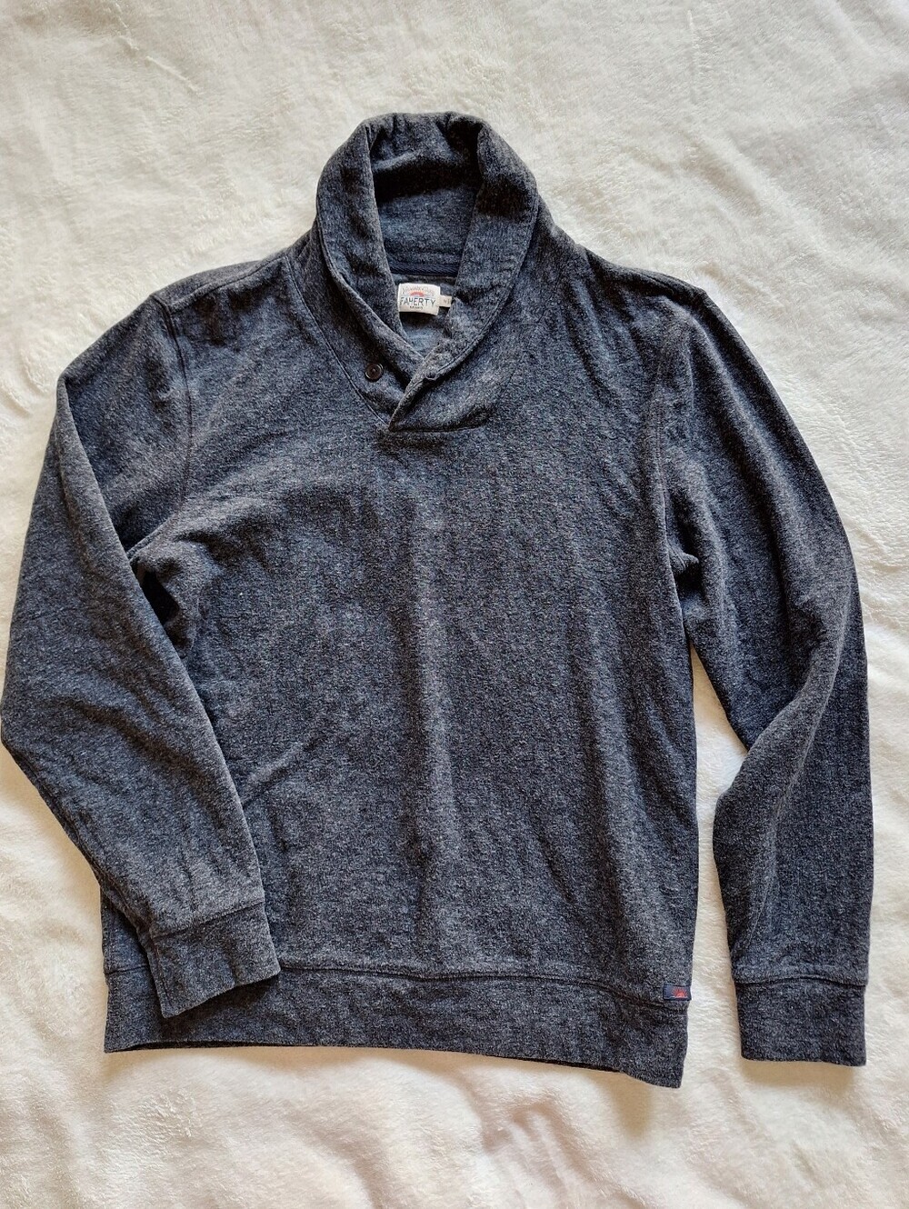 Faherty Men’s Medium Shawl Collar Pullover Organic Cotton Charcoal Heather